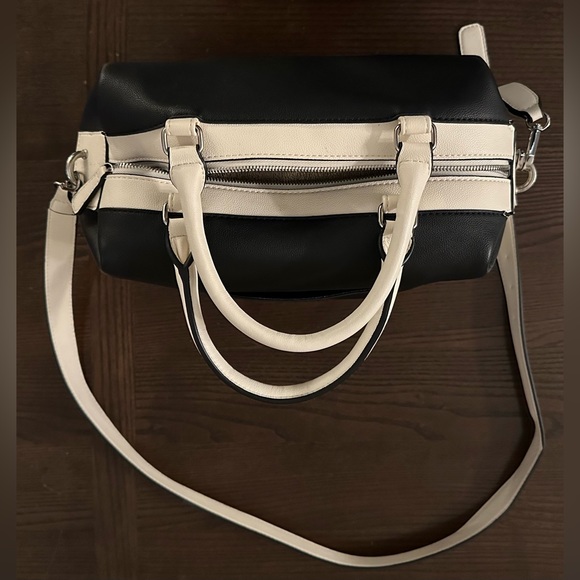 G by Guess shoulder bag - Picture 10 of 12